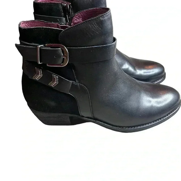 Women’s Black Umberto Raffini Boot•Size US 8.5/39•NWT•Quality Genuine Leather• - Picture 7 of 10